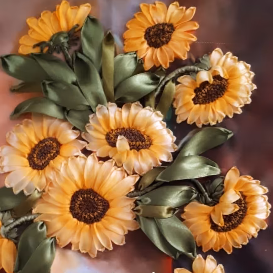 تابلو  روباندوزی بسیار شیک و پرکار بر روی طرح چاپی روی پارچه کتان ترک