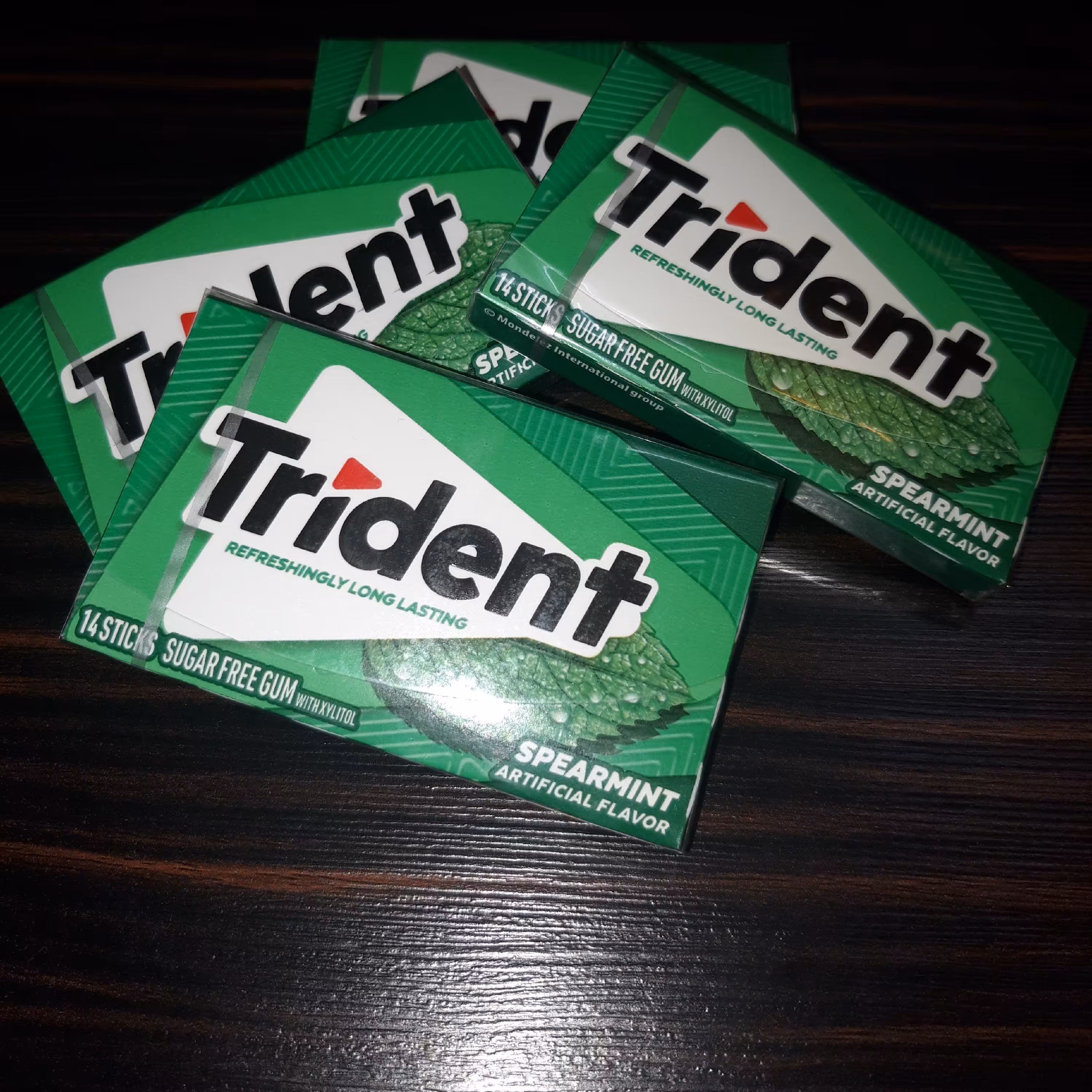 ادامس تریدنت نعنایی آمریکایی