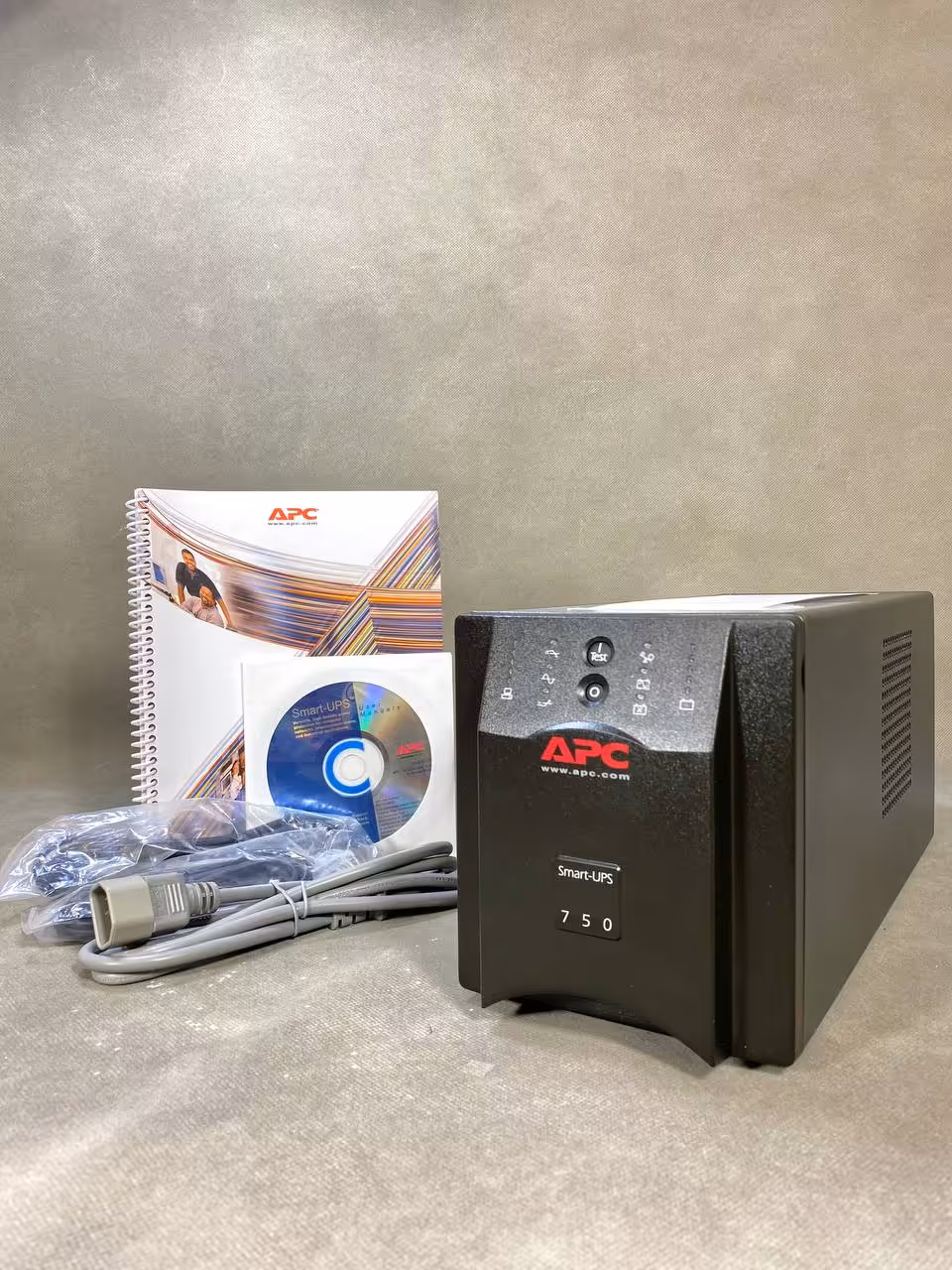 یو پی اس APC مدل 750 | مفیدیار مشاوره و خرید لپ تاپ و کامپیوتر با بهترین قیمت بهترین قیمت | UPS APC 750