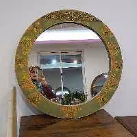 قاب آینه چوبی قطر 70 طرح برجسته 