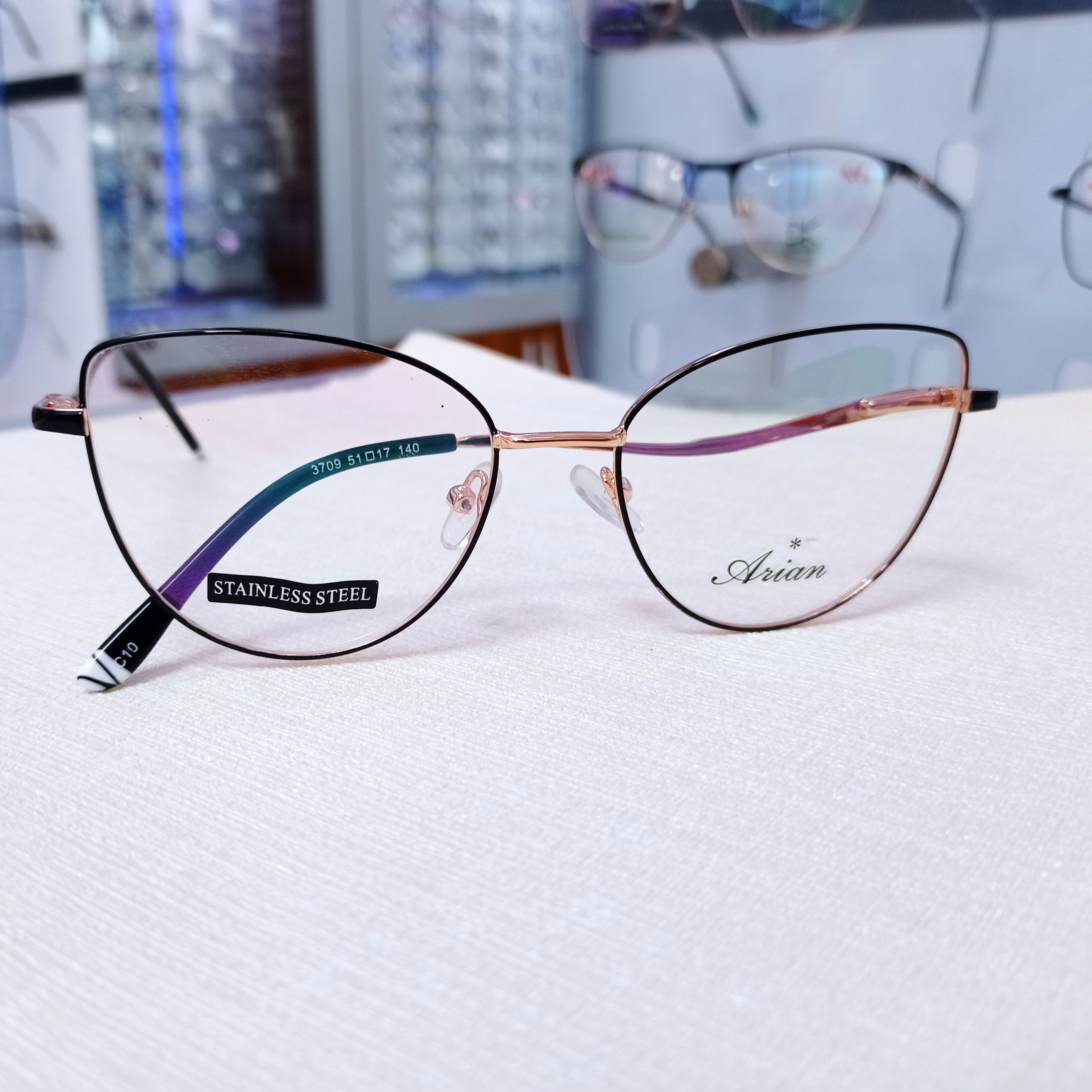 فریم عینک طبی فانتزی