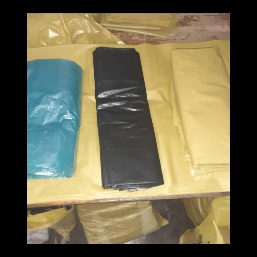 پلاستیک رنگی (رنگ ابی) سایز بزرگ ارسال با باربری به صورت پس کرایه