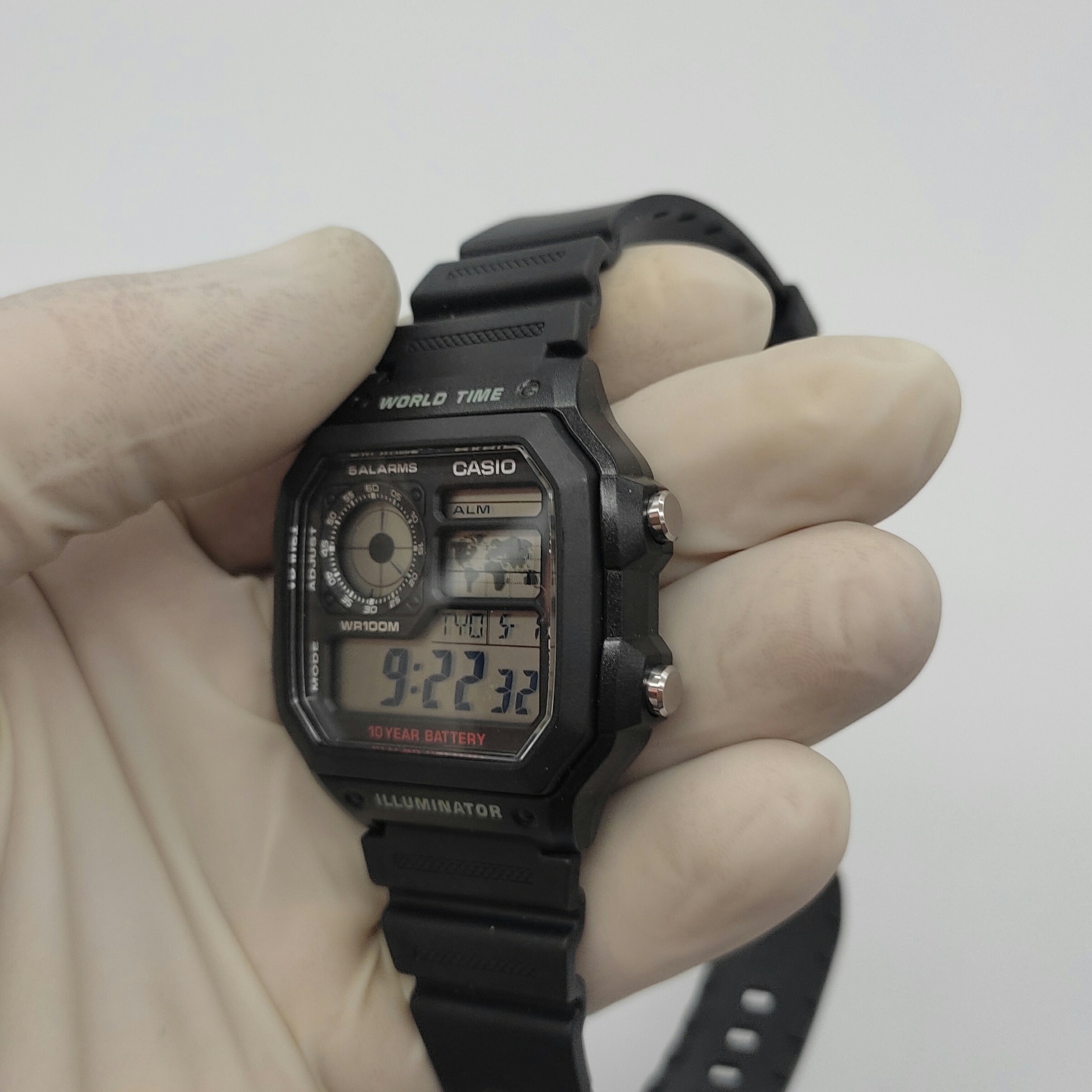 ساعت مچی دیجیتالی کاسیومدلae-1200wh-1avdf