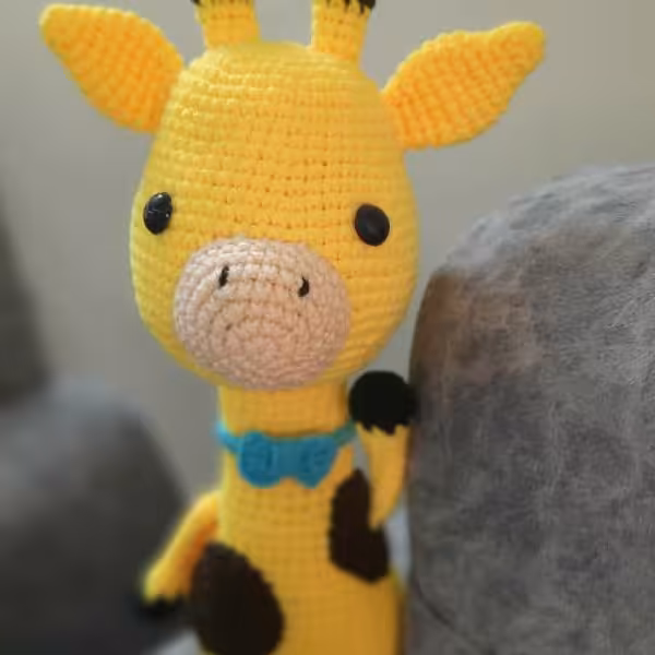عروسک بافتنی زرافه