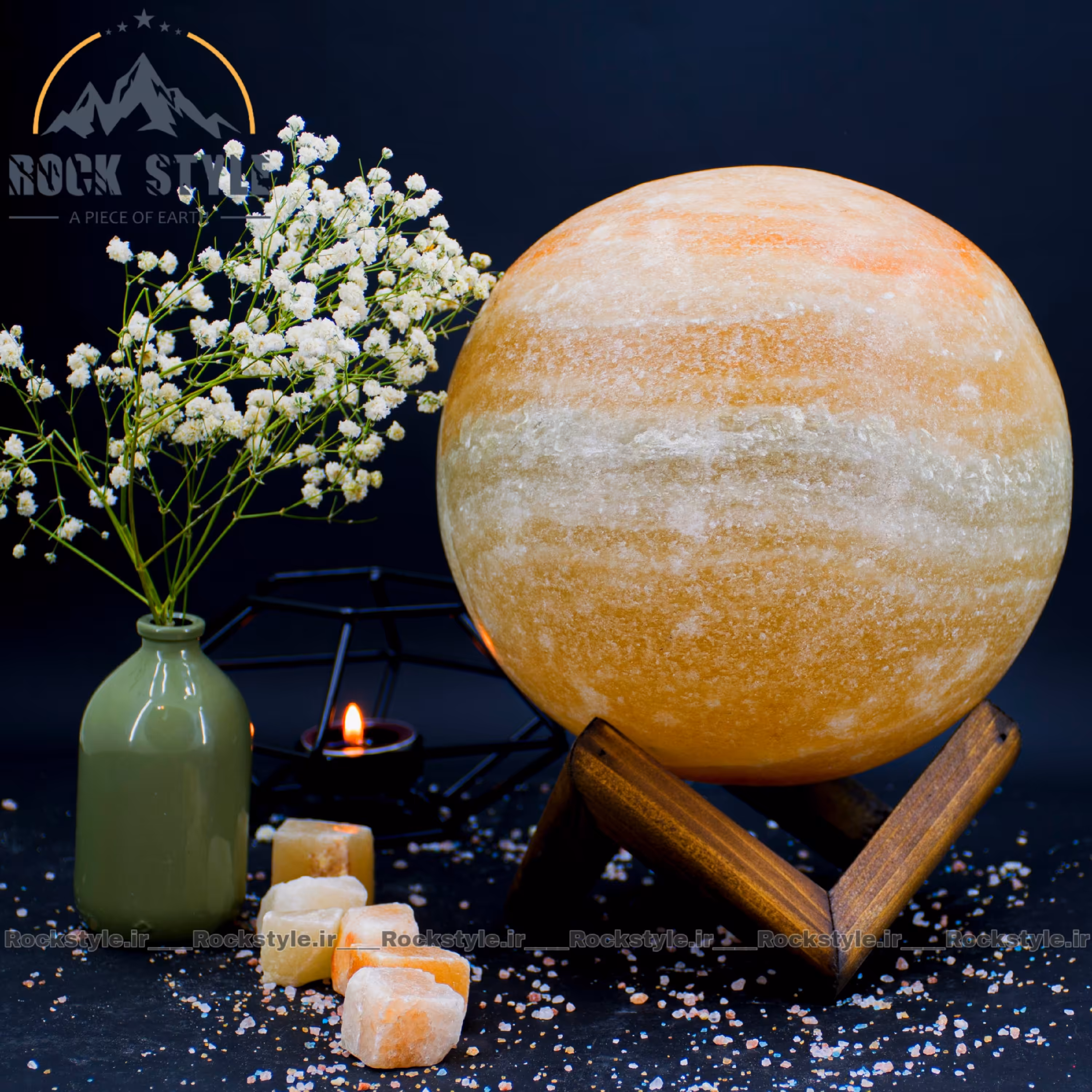 آباژور سنگ نمک گوی پایه چوبی کد 