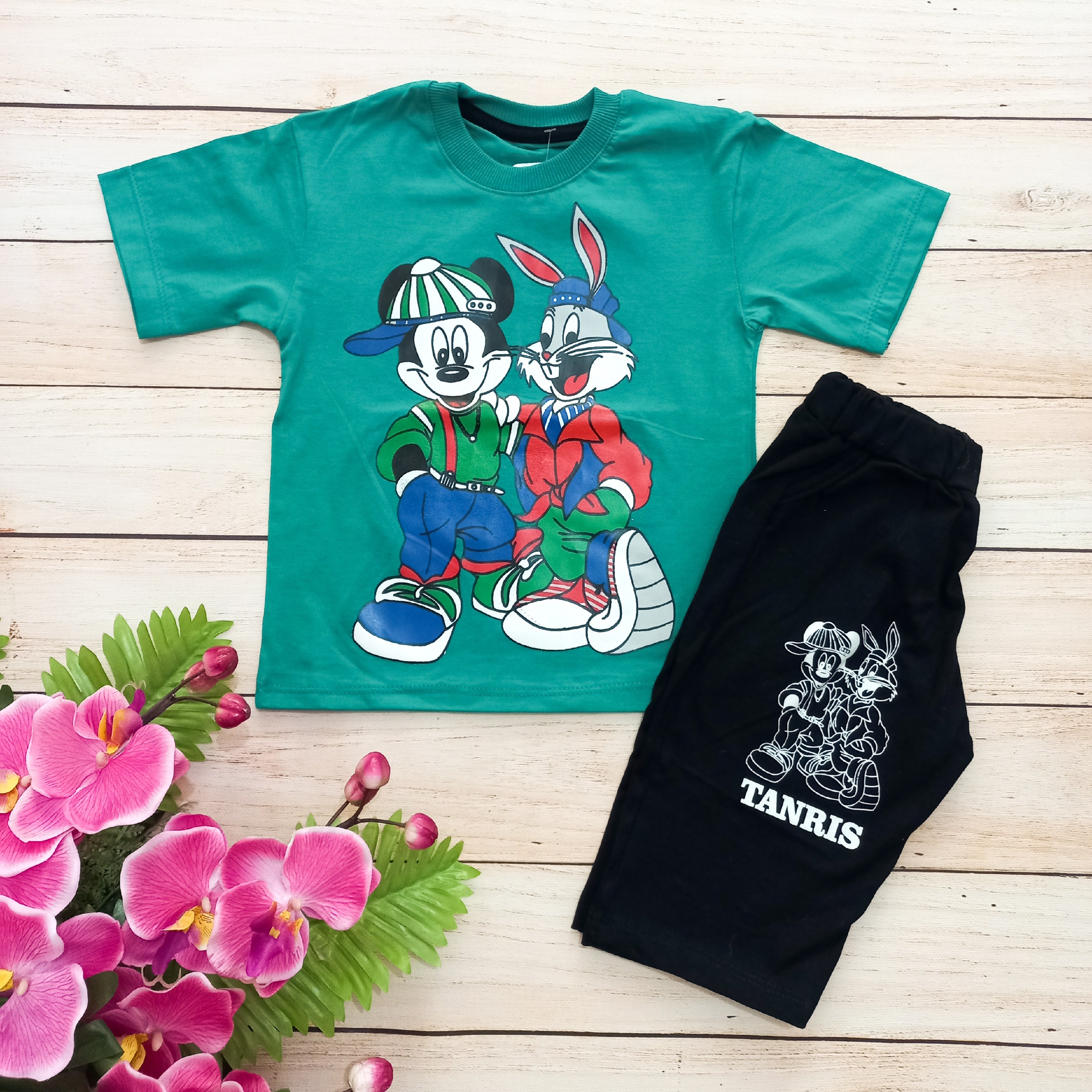 تیشرت شلوارک پسرونه طرح میکی