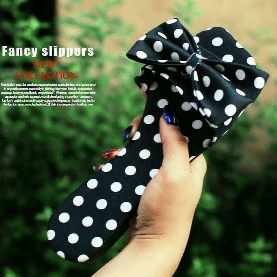 دمپایی رو فرشی و بیرونی