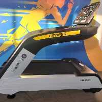 تردمیل ACباشگاهی تحمل وزن ازاد دارای یکسال ضمانت و 10سال خدمات پس از فروش (ارسال با باربری .پس کرایه