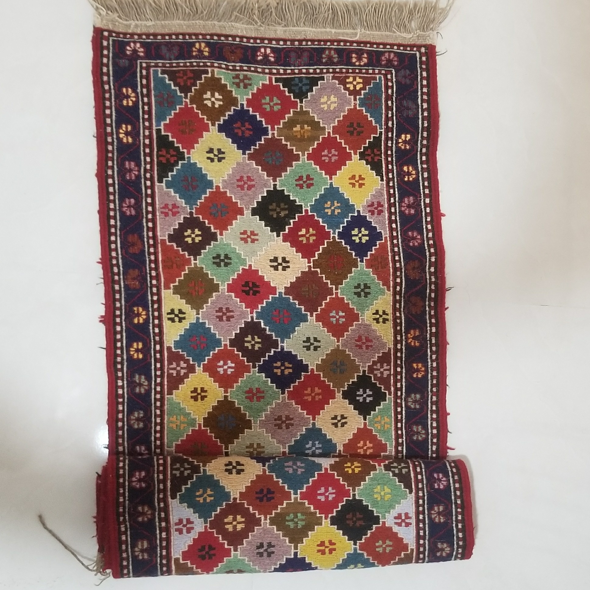 ورنی دست بافت اعلاء در ابعاد 50 در200