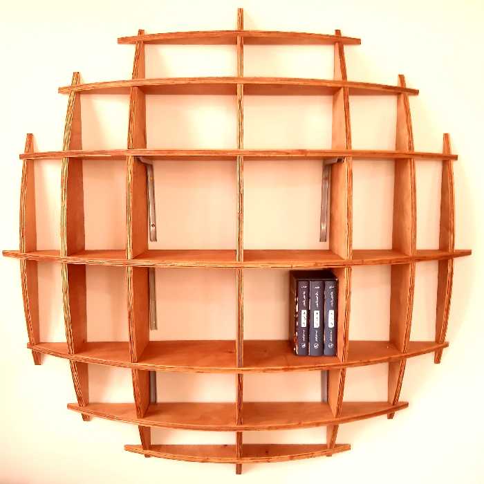 کتابخانه دیواری چوبی طرح مشبک