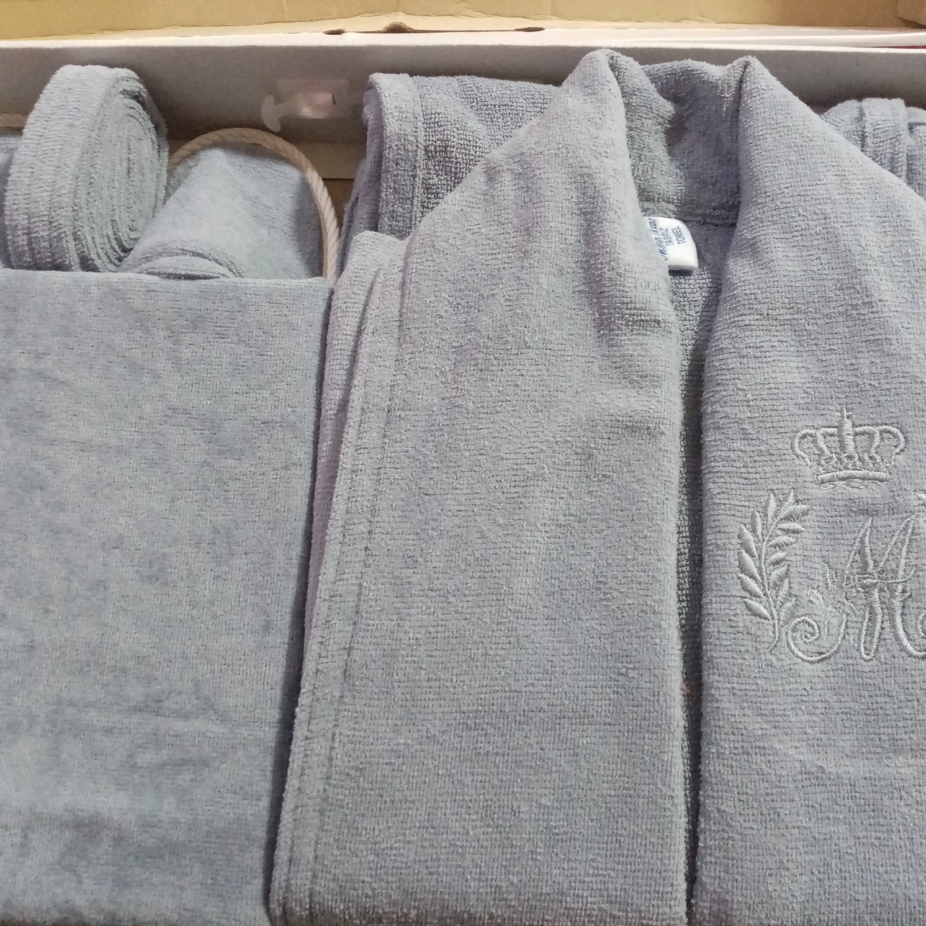 حوله سرویس تن پوش 