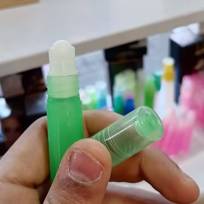 عطر زن شیسیدو( ظن شیسدو) خالص غلتکی دومیل