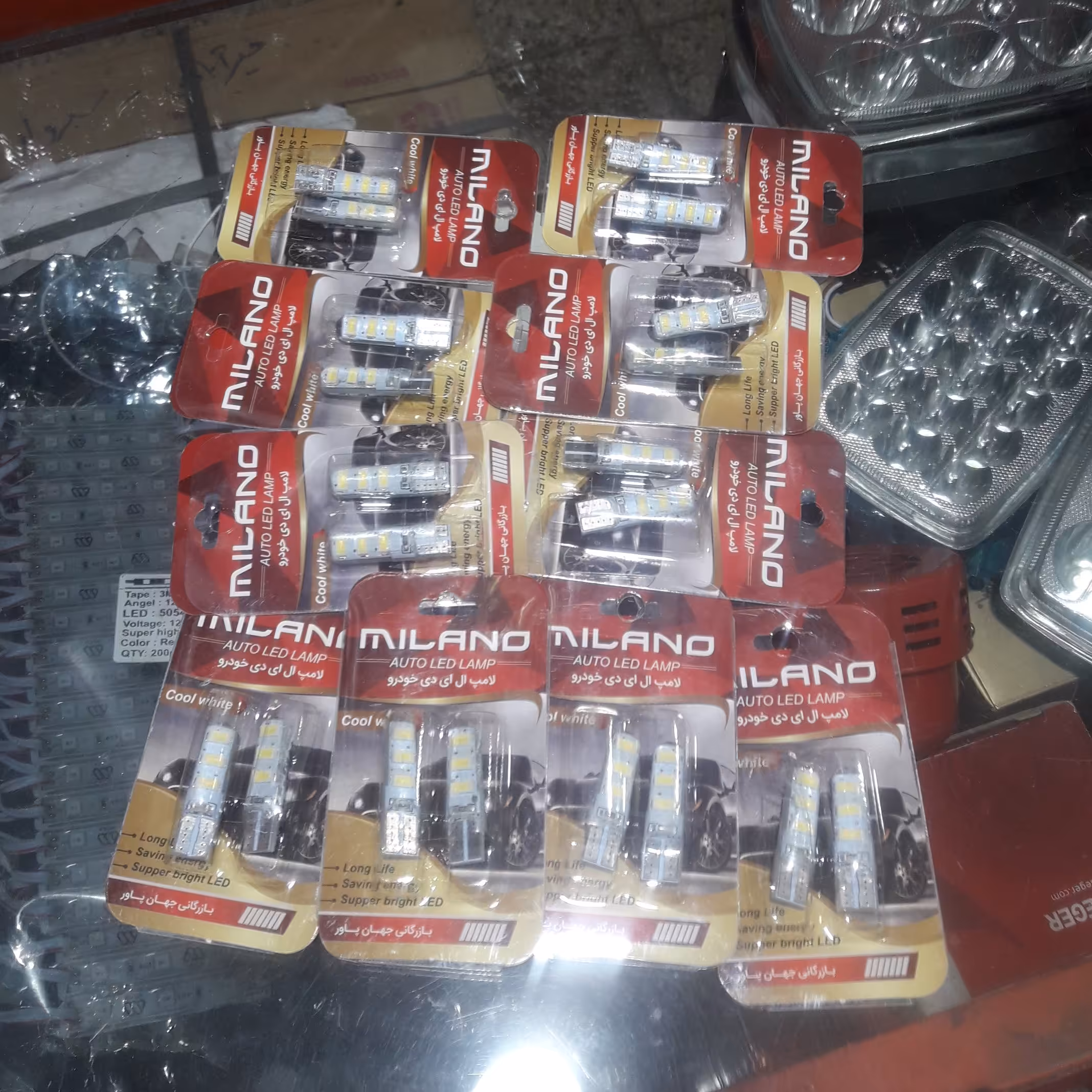 لامپ فشاری تمام ال ای دی نورسفید 