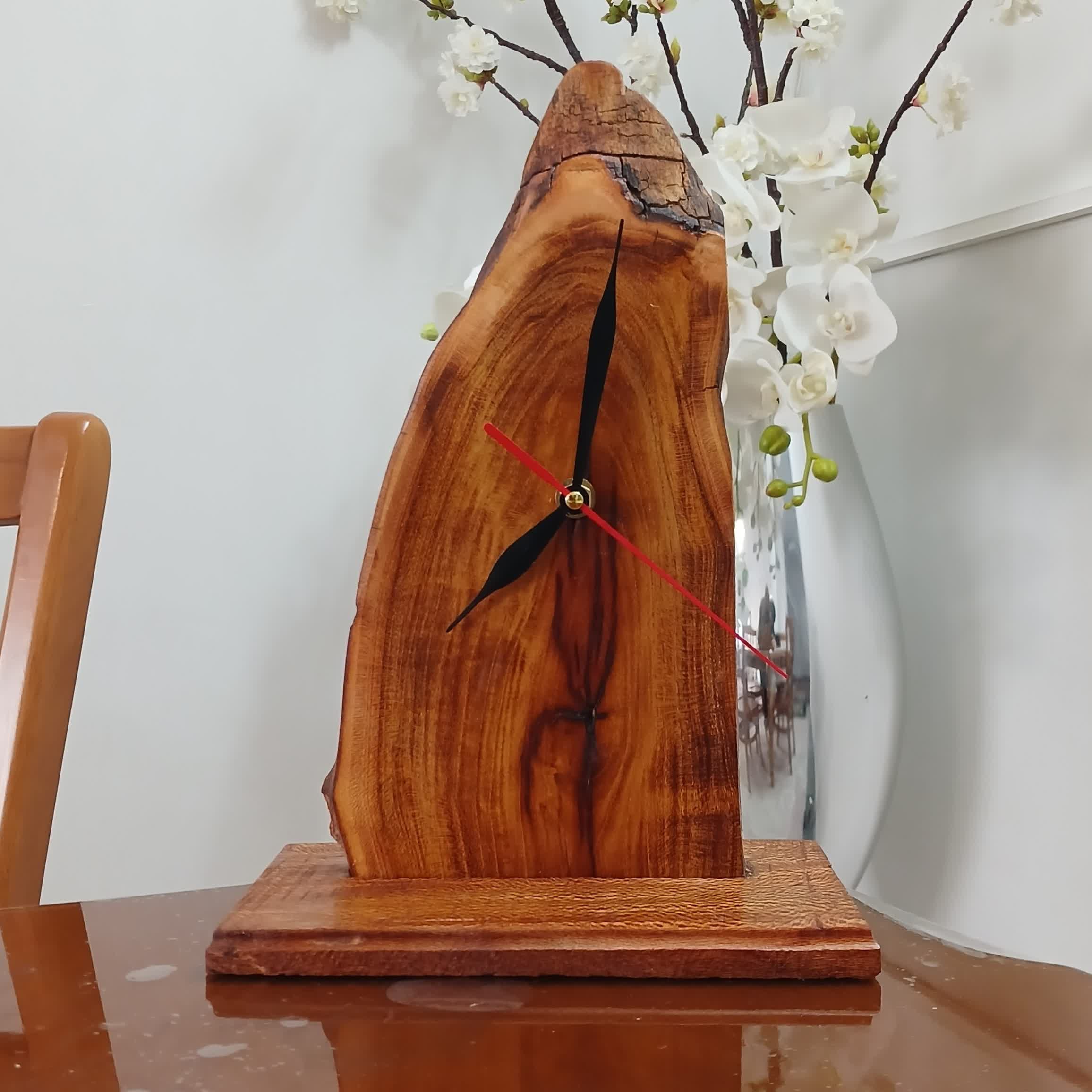 ساعت چوبی رو میزی چوب توت