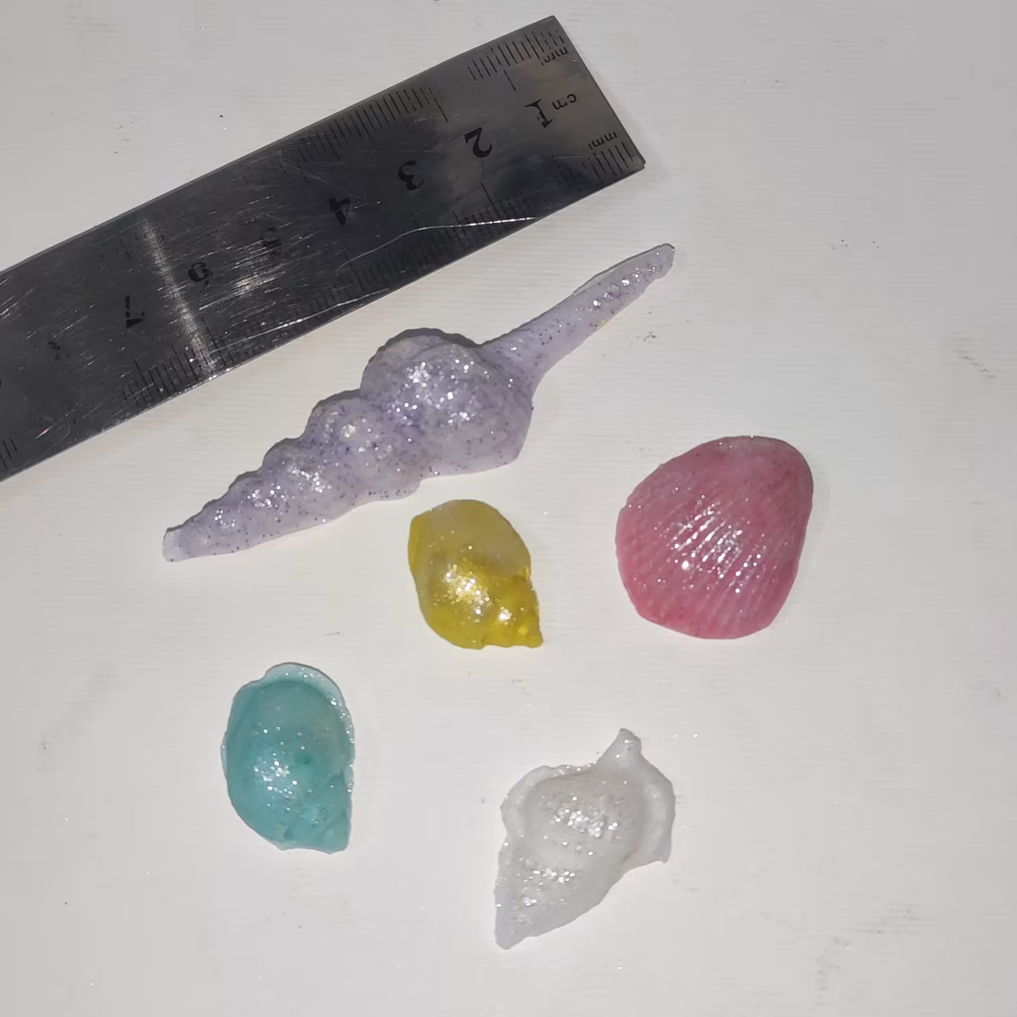 صابون معطر  پک پنج عددی طرح صدف مناسب هدیه  دانش آموزان جشن صاد صابون جیبی در انواع رنگ  قابل سفارش هست 