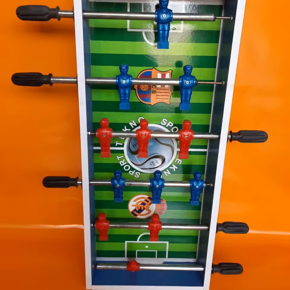 فوتبال دستی خانگی 