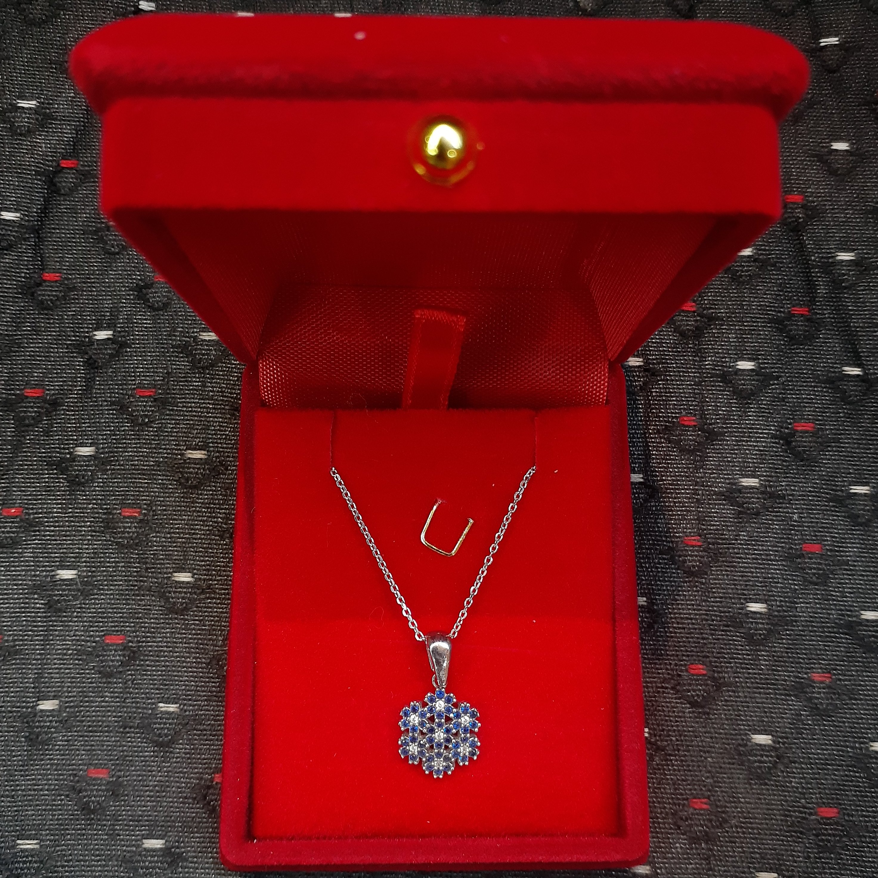 گردنبند چشم نظر طرح دونه برف بسیار شیک به همراه زنجیر دیپلمات 45سانتی عیار 925 و آبکاری طلاسفید