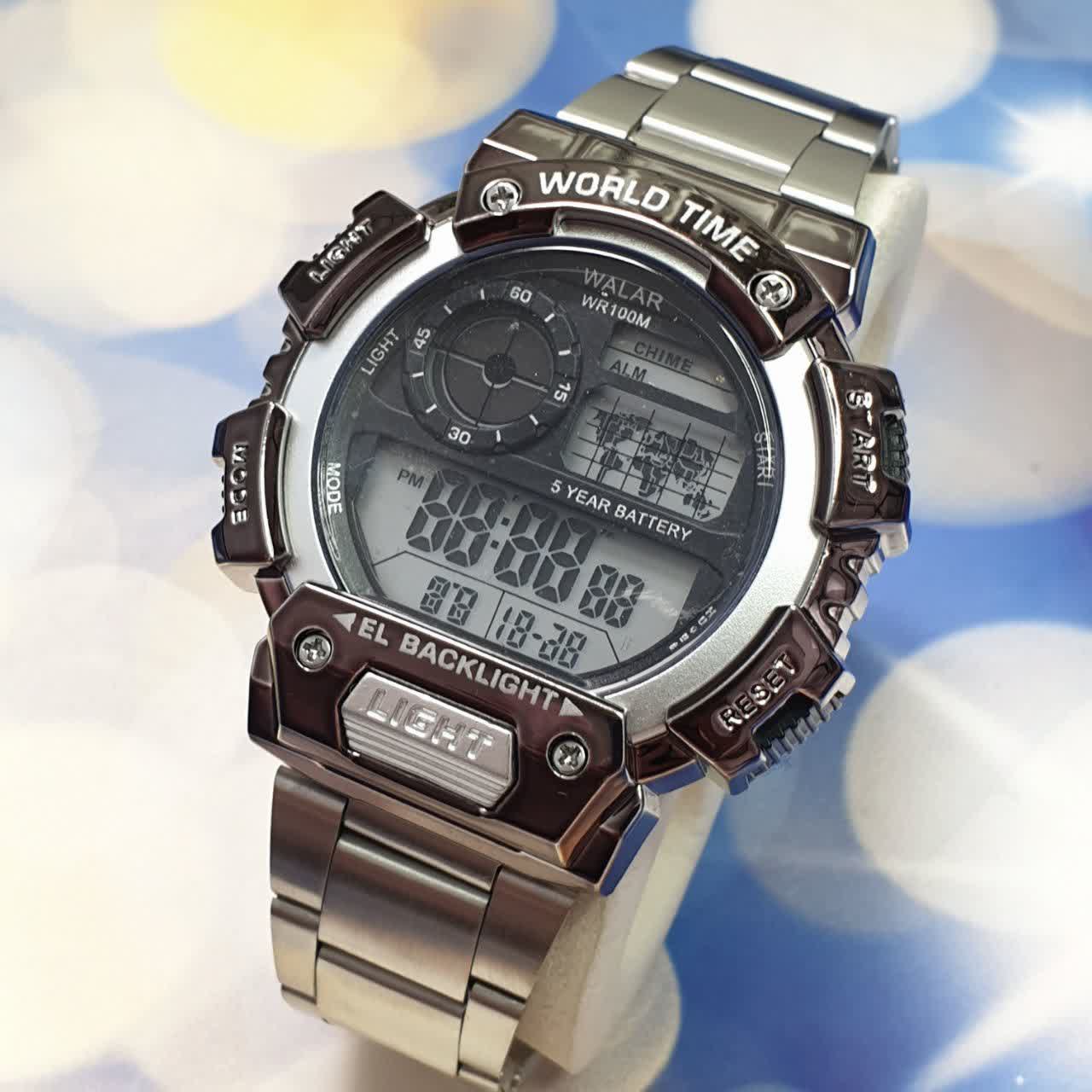 ساعت مچی پسرانه و مردانه اسپرت دیجیتالی  بدنه و بند فلزی  با کیفیت مناسب و طراحی اسپرت 