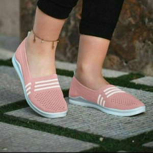 کفش پیاده روی