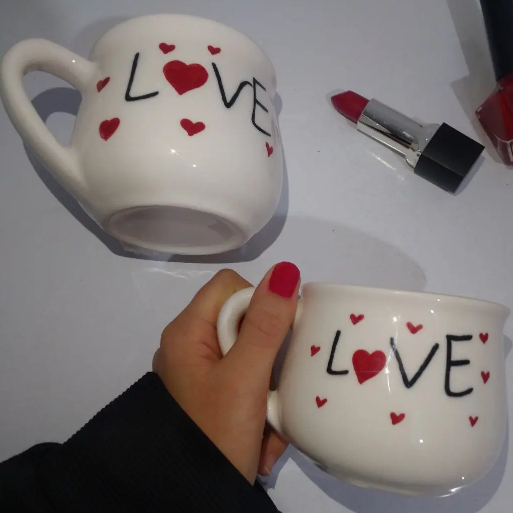ماگ‌  سرامیکی   دست  ساز کیفیت‌‌بالا   قلبی  عشقولانه  بسیار خوش دست