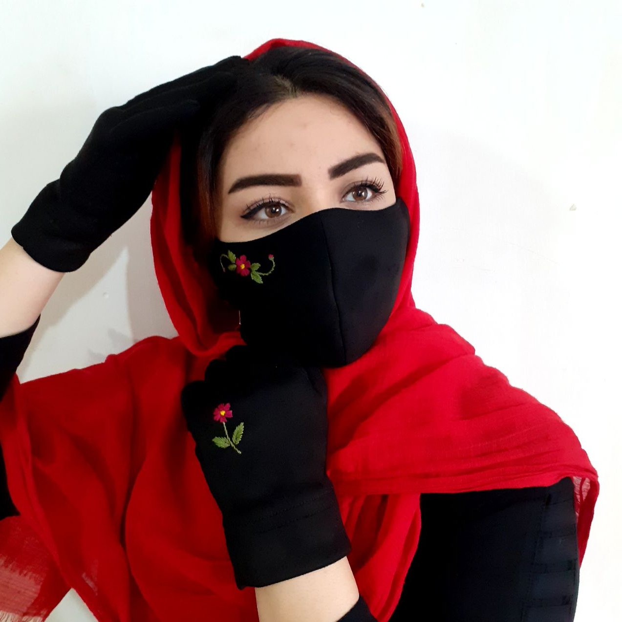 ماسک و دستکش  ست زمستانه