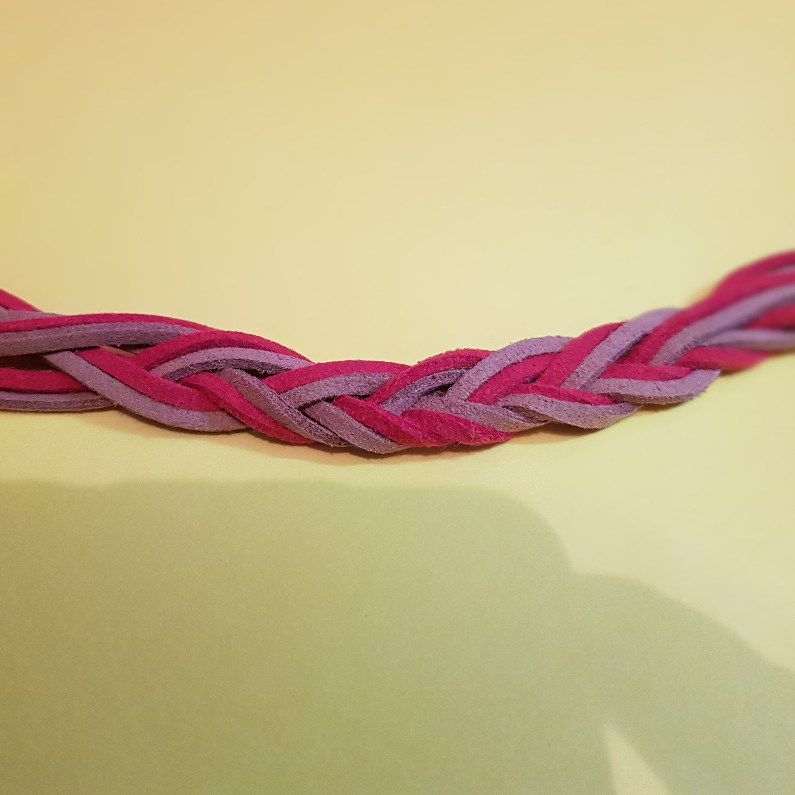 دستبند بافت