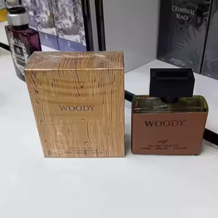 ادکلن Woody اماراتی