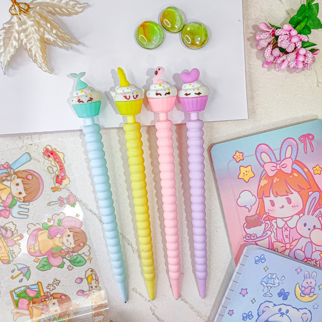 اتود کاپ کیک فانتزی رنگ پاستلی. لوازم تحریر فانتزی 