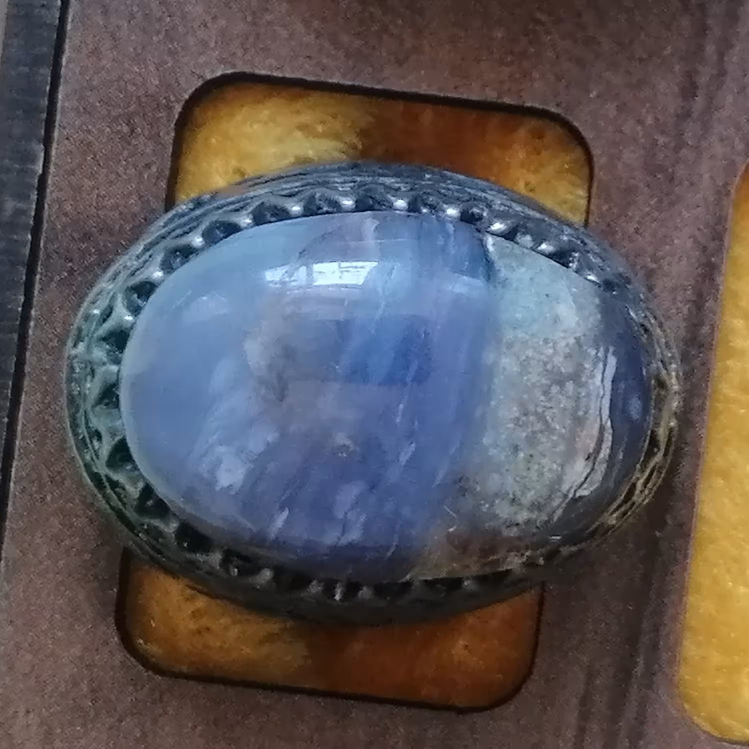 انگشتر عقیق کهنه با رکاب نقره قدیمی 