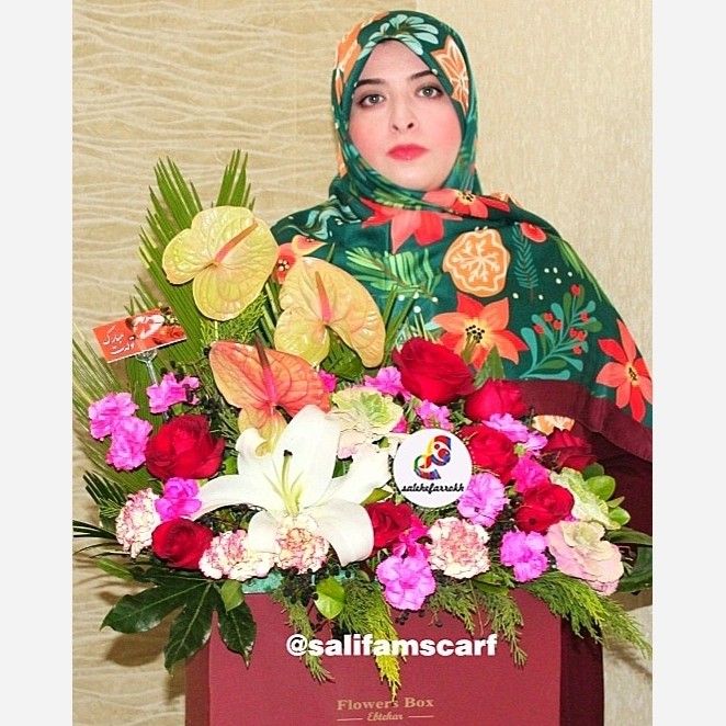 روسری فانتزی جنس نخی چهارفصل فوق العاده جذاب