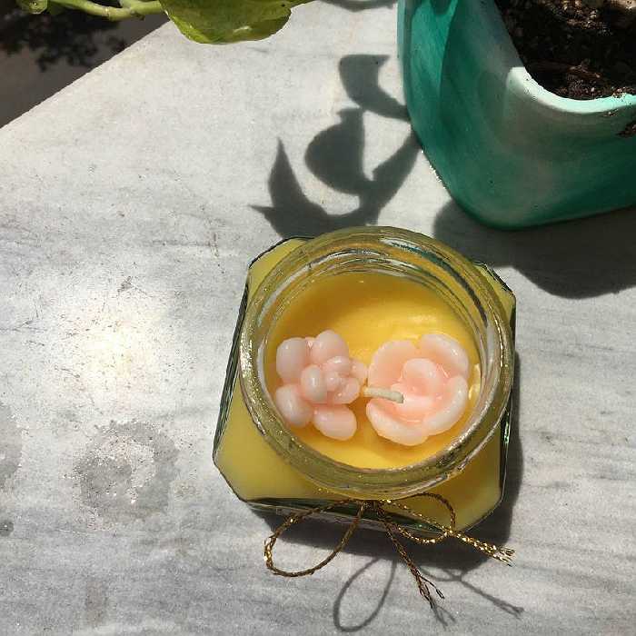 شمع شیشه ای 4ضلعی