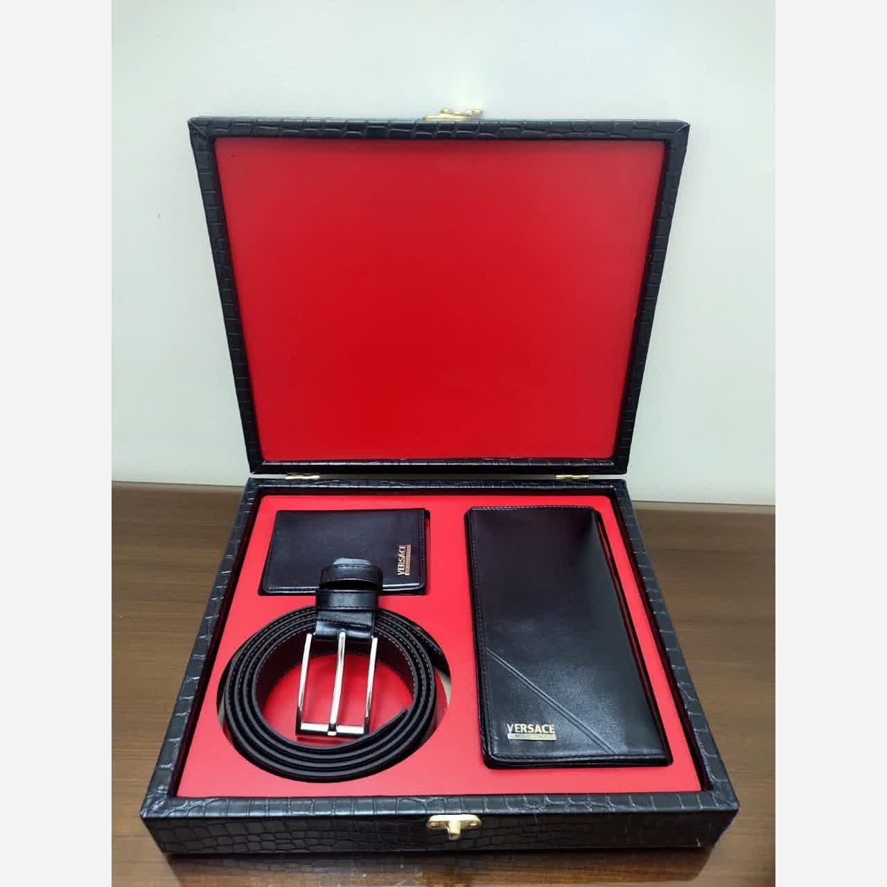 کیف و کمربند و ست کیف و کمربند و جاکارتی چرم طبیعی 