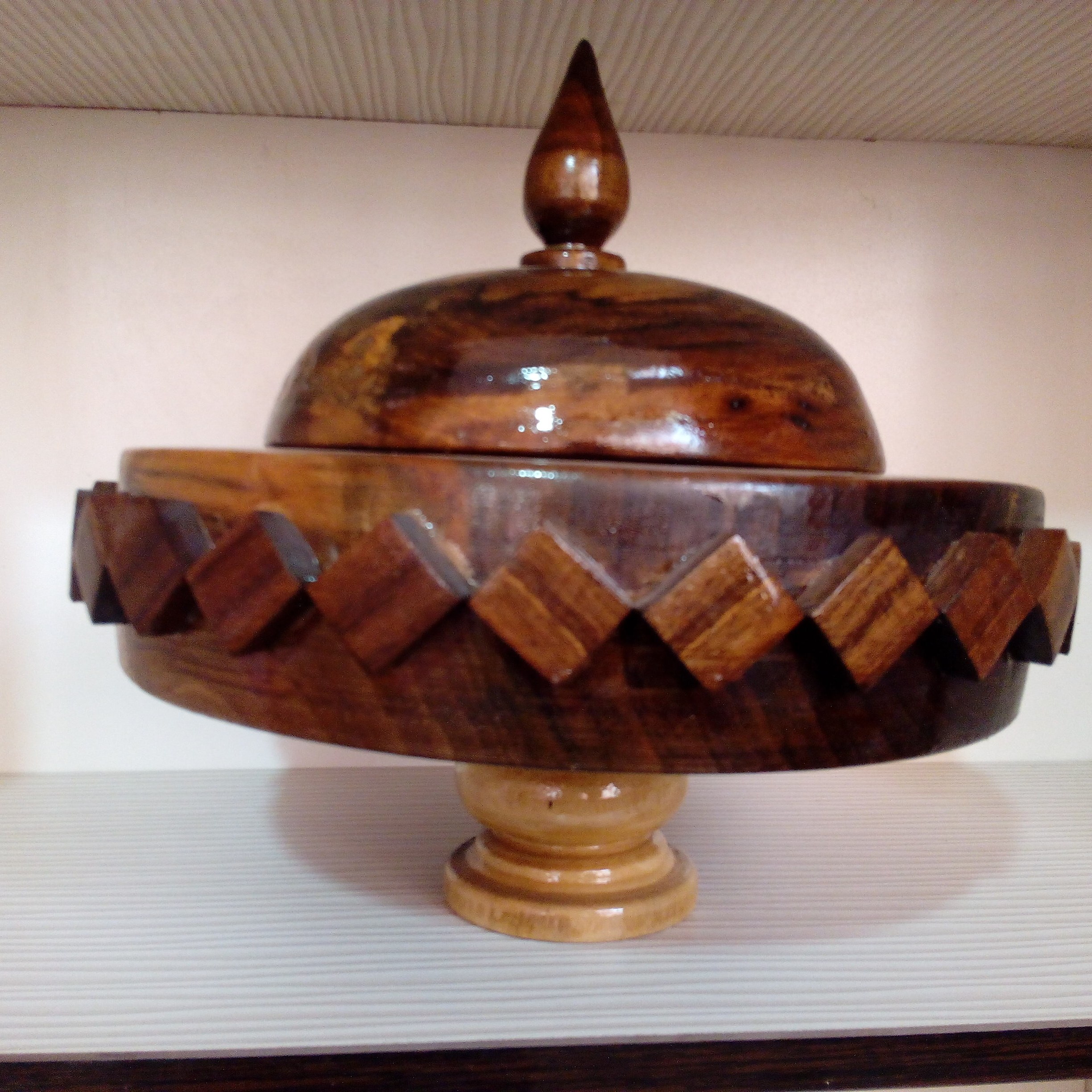 شکلات خوری پایه دار ( قطر 30)
