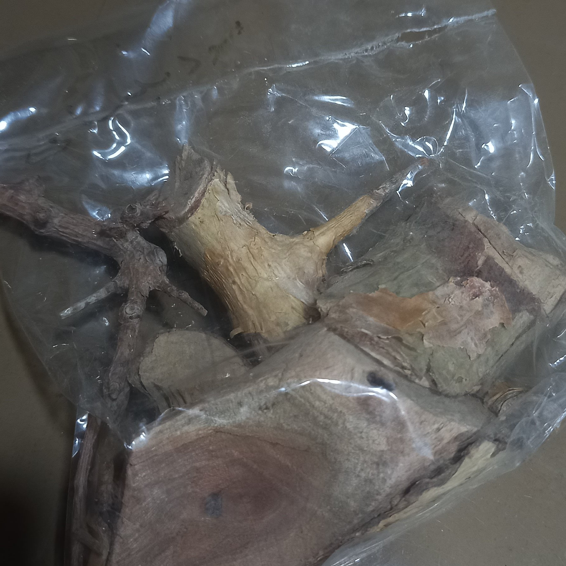 دمنوش عود بلسان