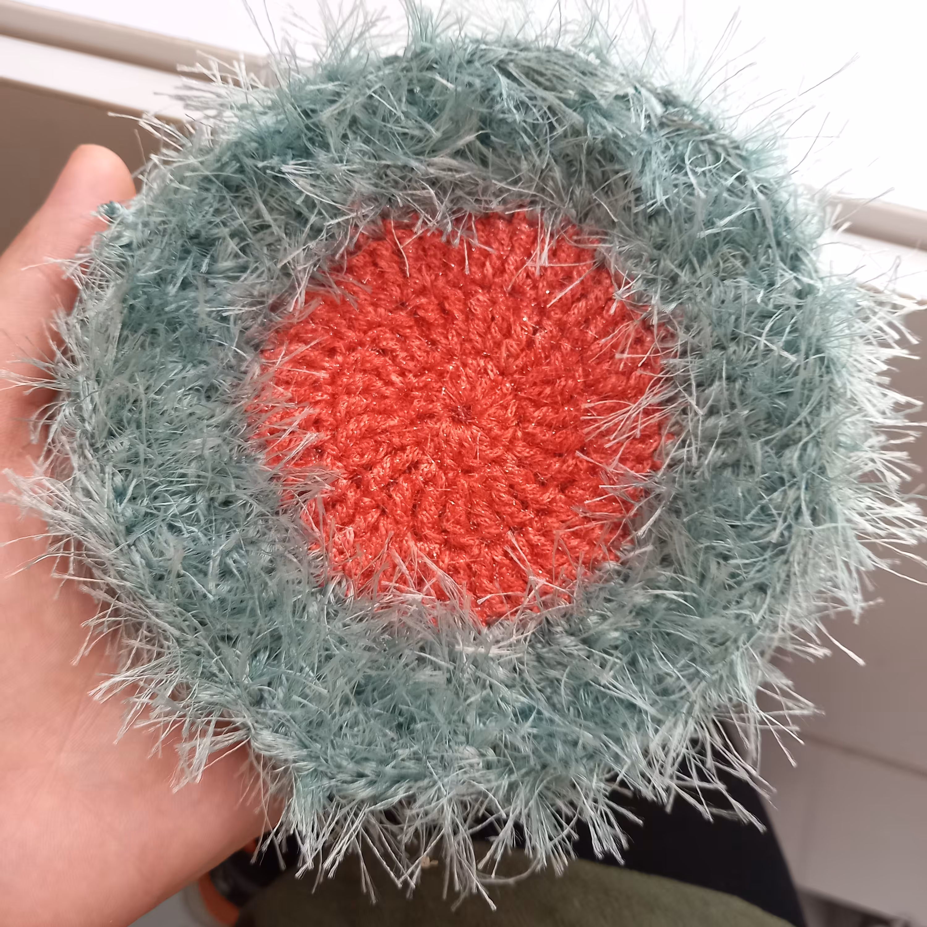 اسکاج دو رو  با تراکم  بالا  قابل سفارش با قطر دلخواه شما