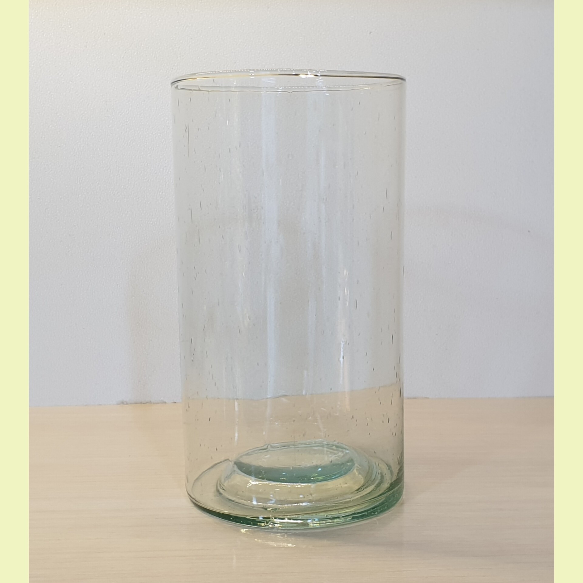 استوانه  شیشه ای قطر8 ارتفاع15 درجه3(کیفیت پایین)