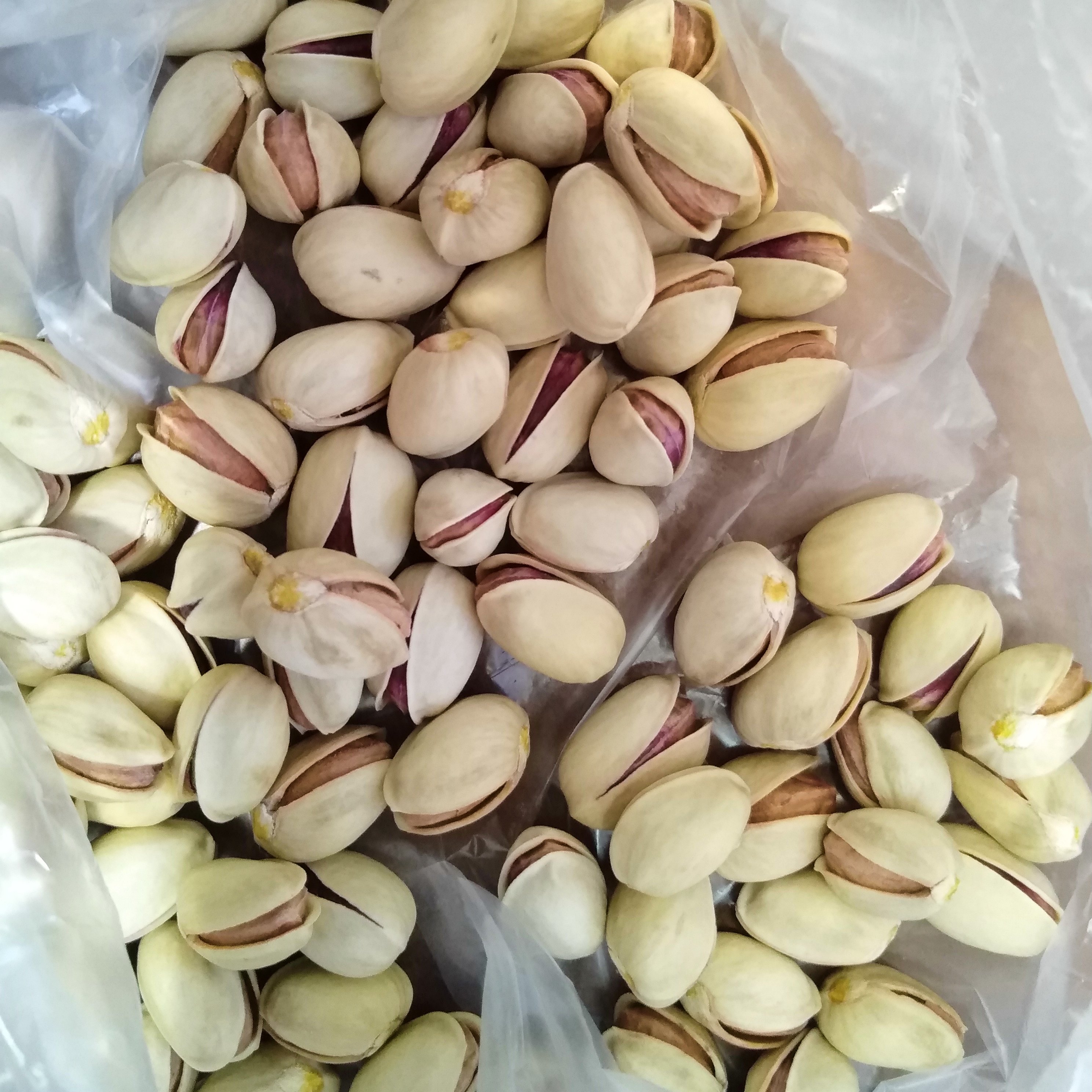 پسته خندان درجه 1