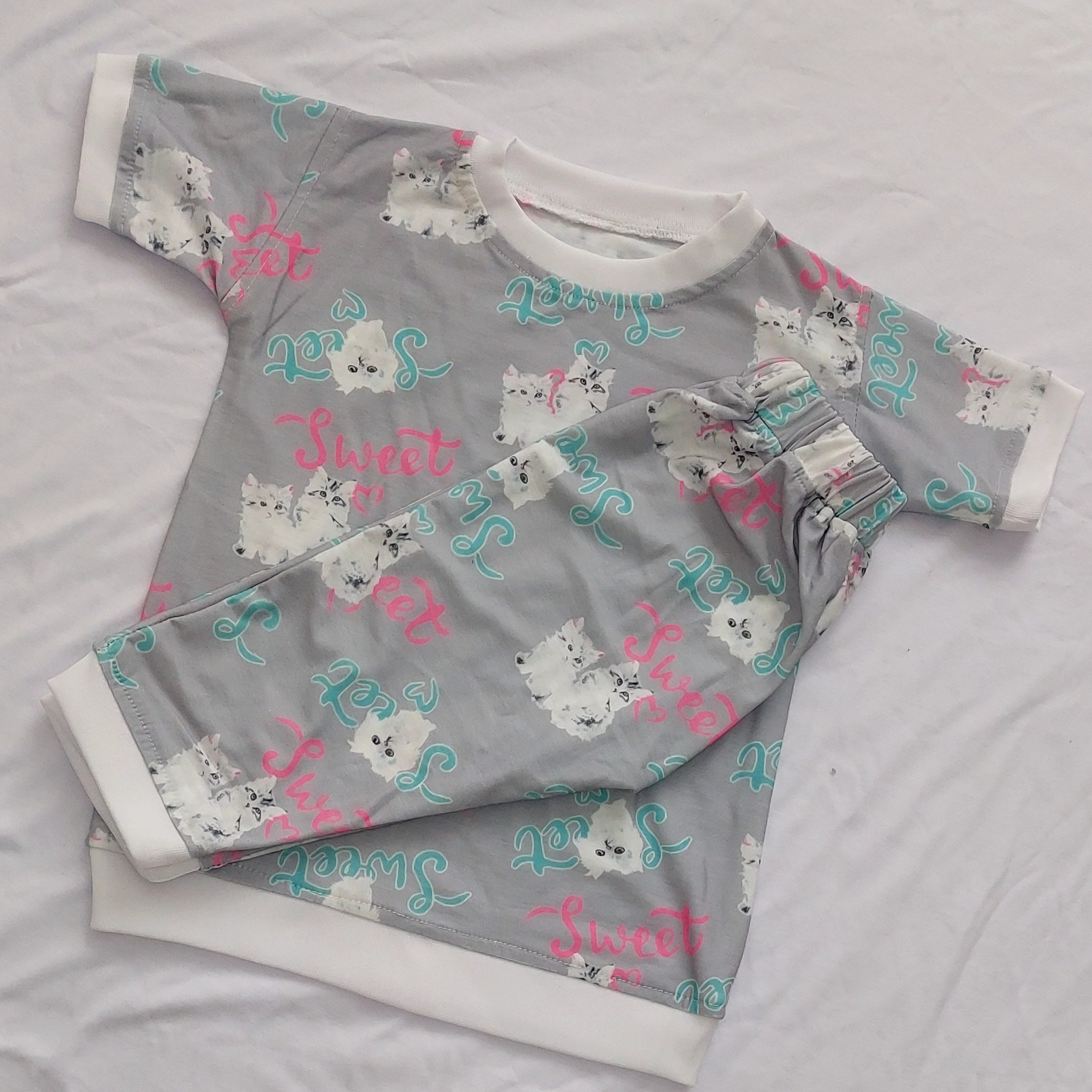 ست تیشرت شلوار  اسپرت دخترانه وپسرانه