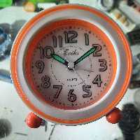 ساعت رومیزی اریکس....