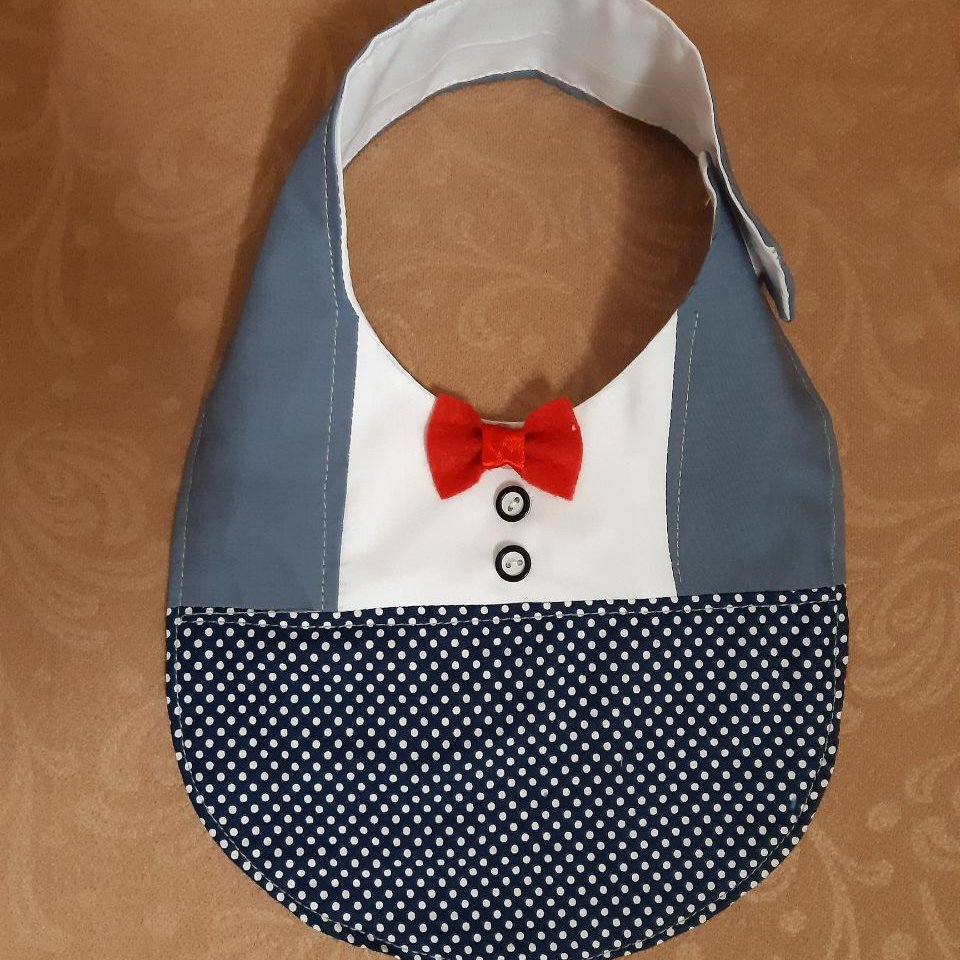 پیشبند نوزاد