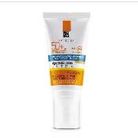 ضد آفتاب آنتلیوس الترا بی بی کرم رزبری حجم 50 میل
ROSE BERRY ANTHELIOS ULTRA BB CREME TEINTE 50ML

