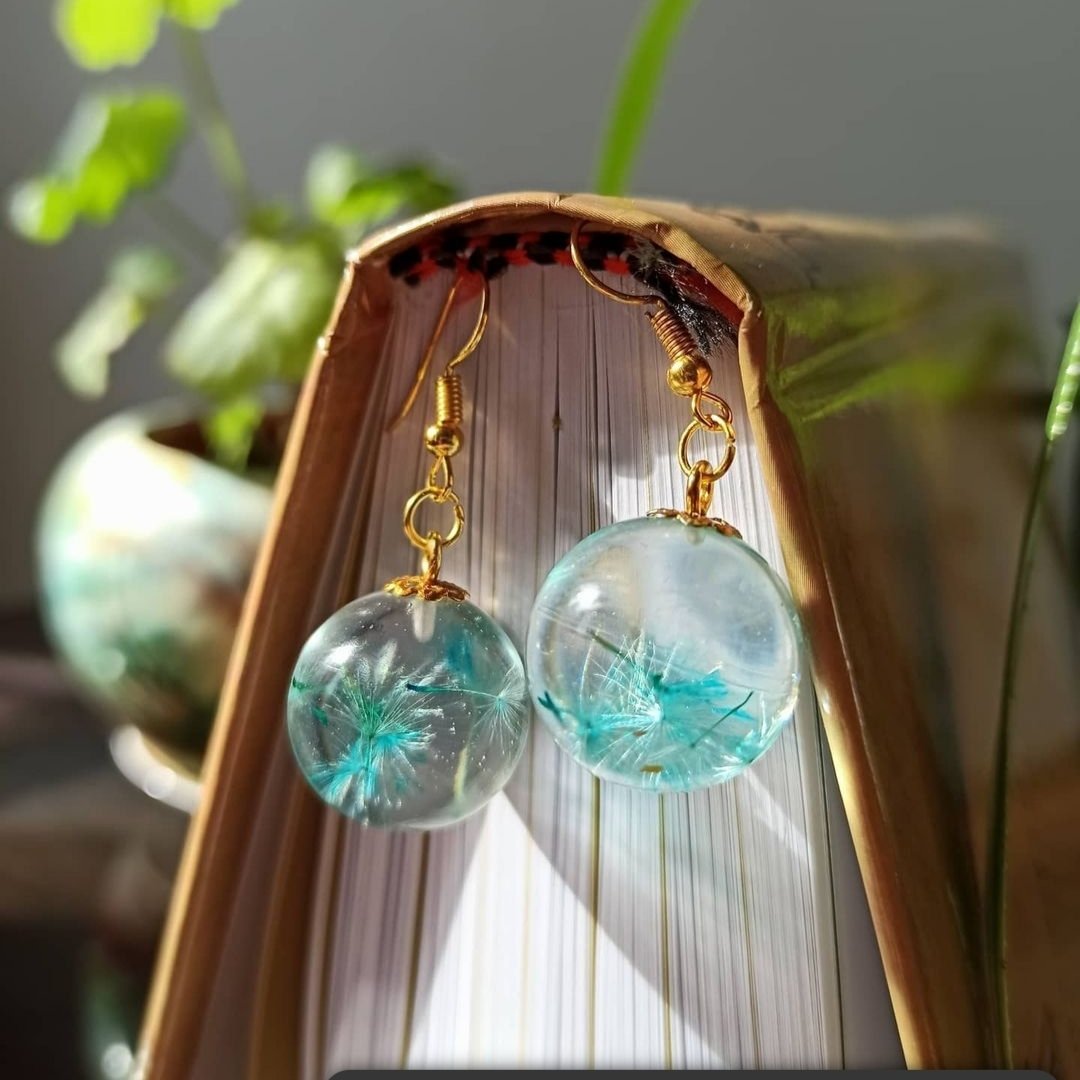 گوشواره گوی قاصدکی رزینی