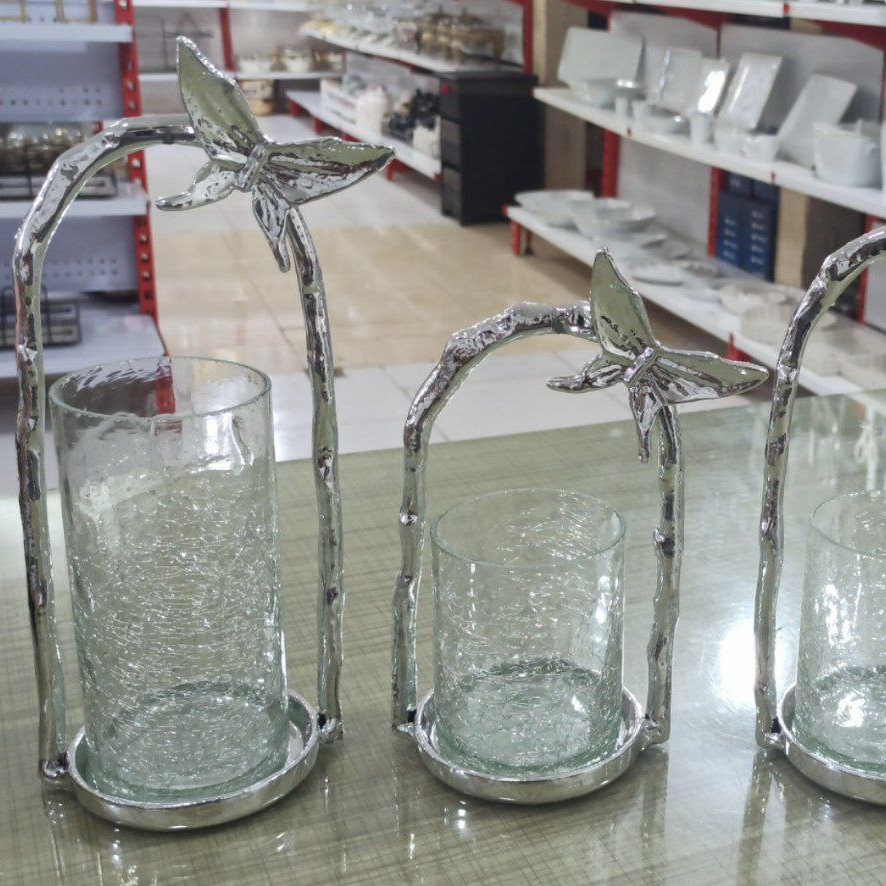شمعدان و وسایل پذیرایی