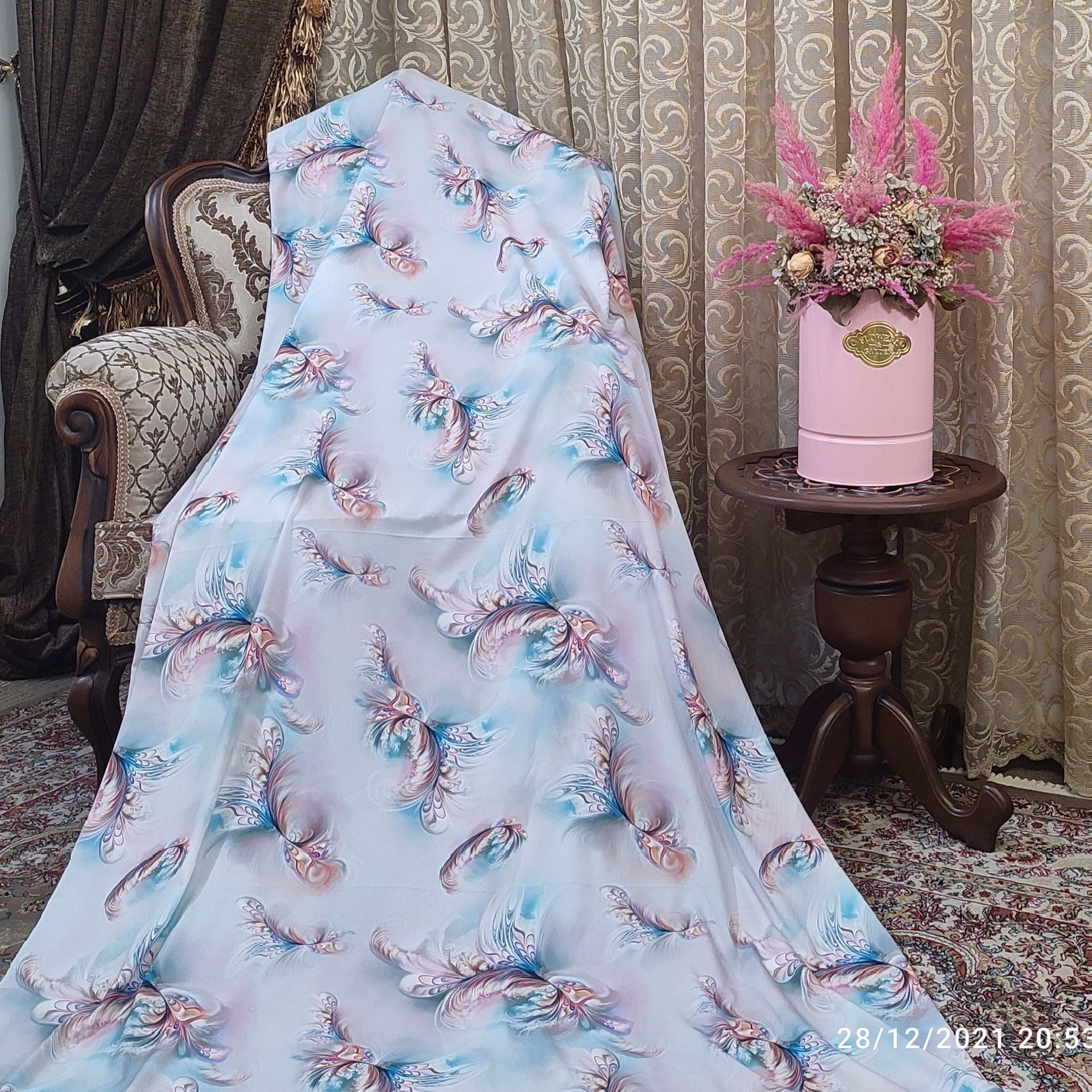 قواره چادر رنگی طرح پرطاووسی ابی