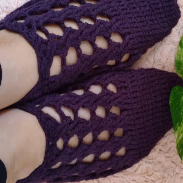 جوراب و پاپوش قلاببافی