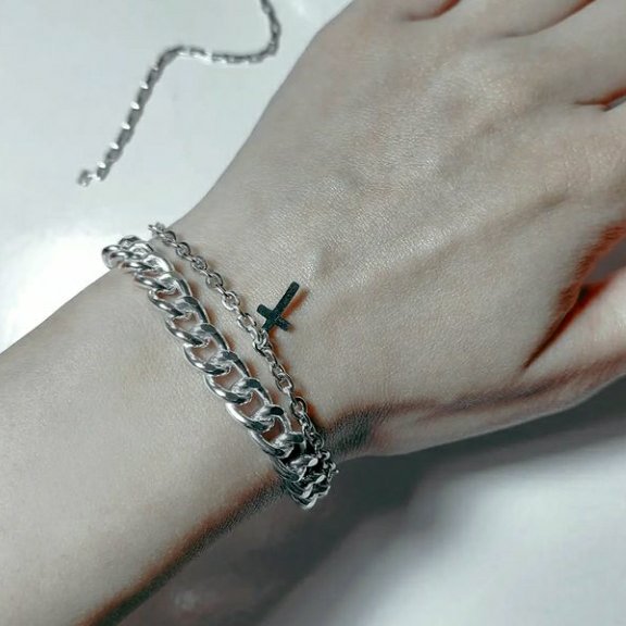 دستبند کارتیر صلیب