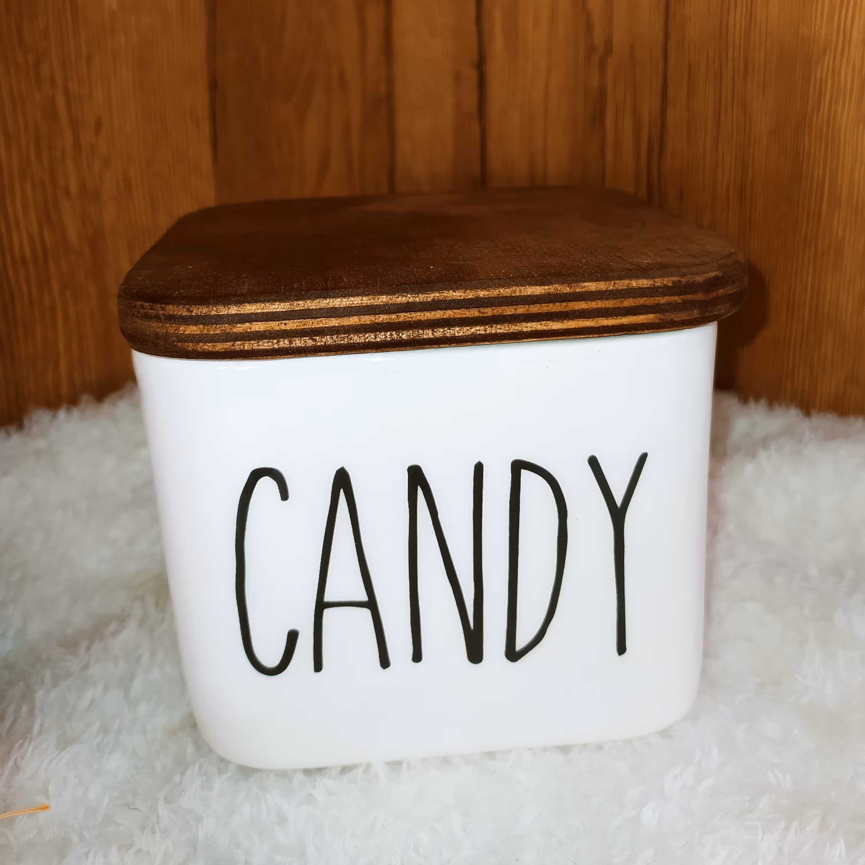 ارسال رایگان بانکه سرامیکی درب دار مدل Candy