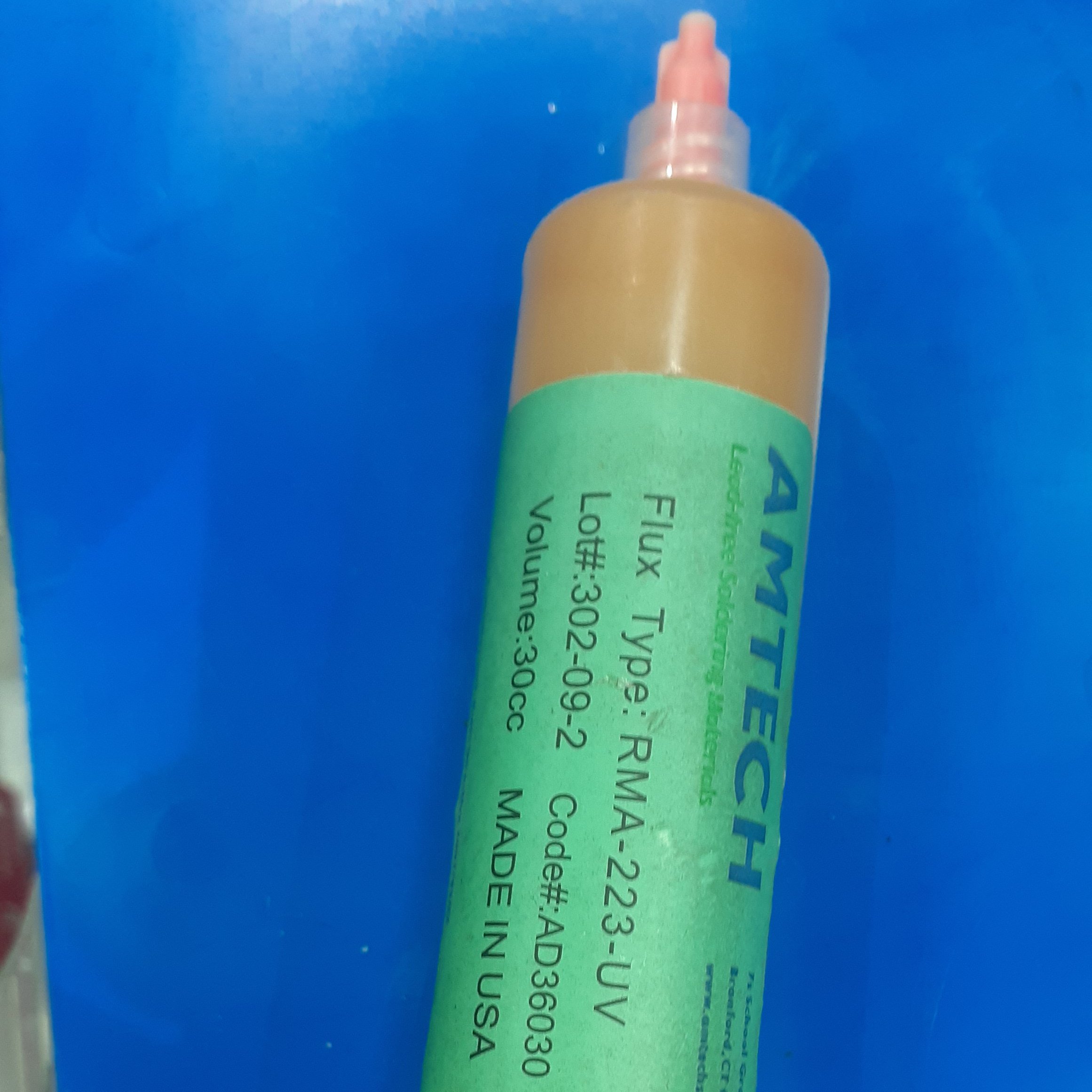 روغن لحیم بزرگ 