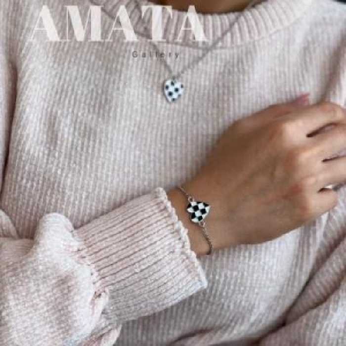 ست گردنبند و دستبند قلب شطرنجی