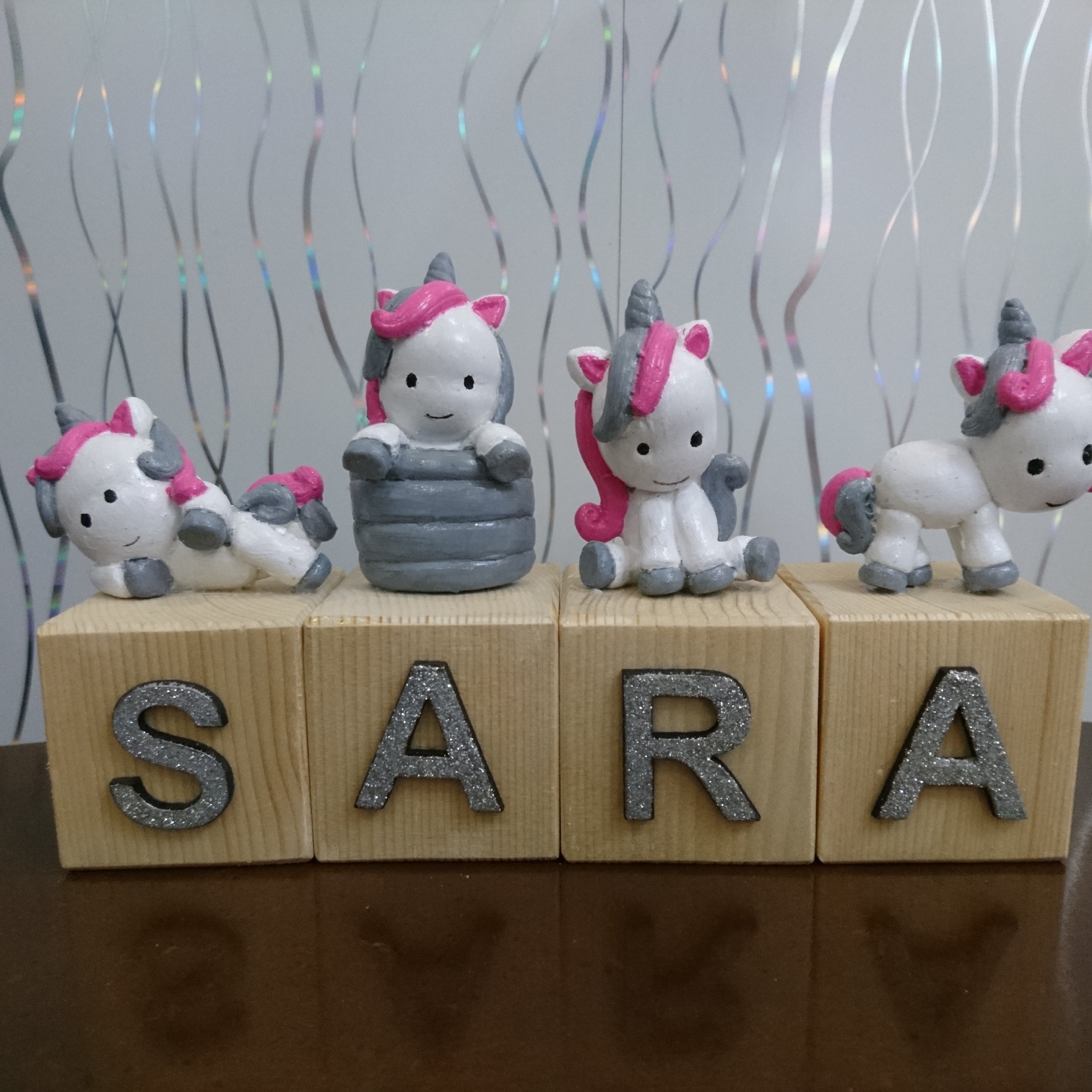 استند اسم سارا 